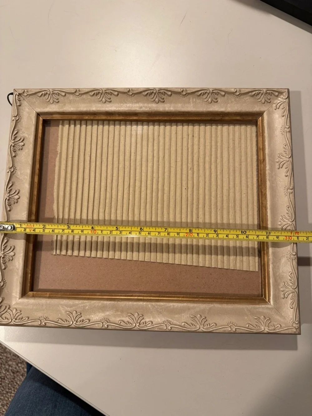 N/A elegant cream